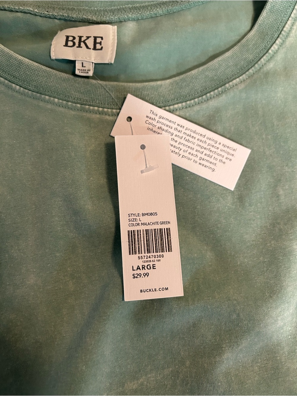 Buckle BKE Washed T-Shirt Color Malachite Green Size Large NWT - Picture 10 of 11